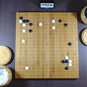 13x13 Reversible Bamboo Table Board with Uniconvex Yunzi Stones Go Set 
